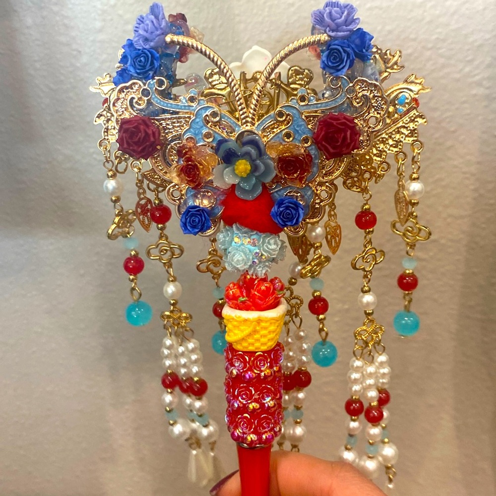 Gorgeous pen
